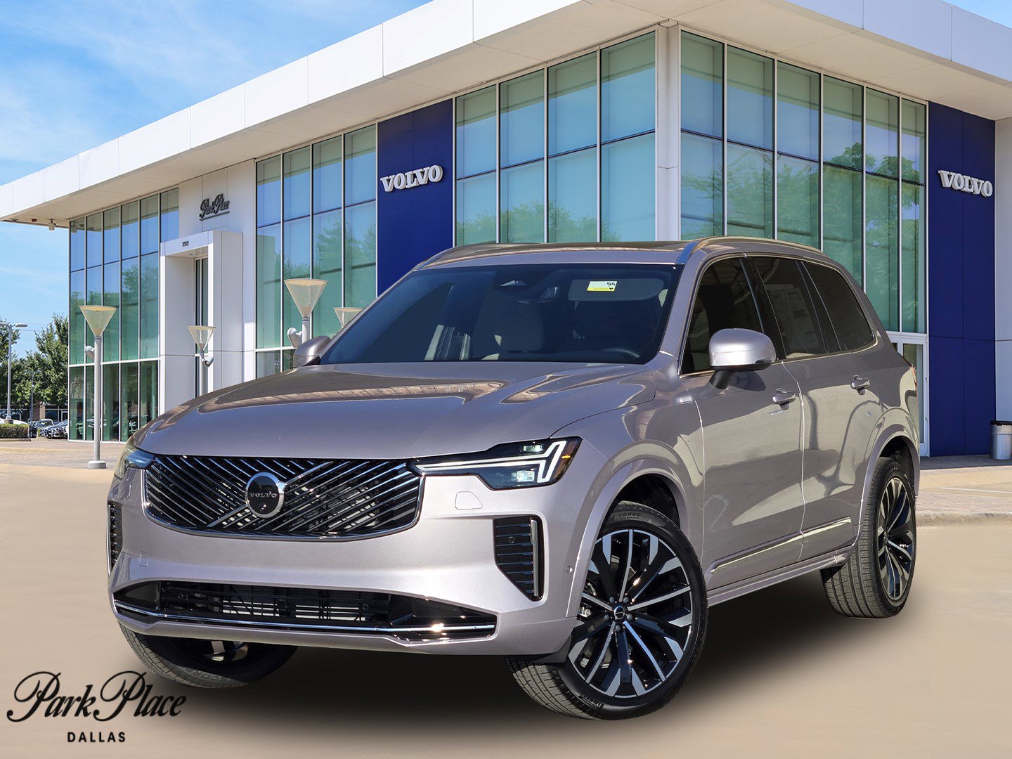 2026 Volvo XC90 Plus's photo