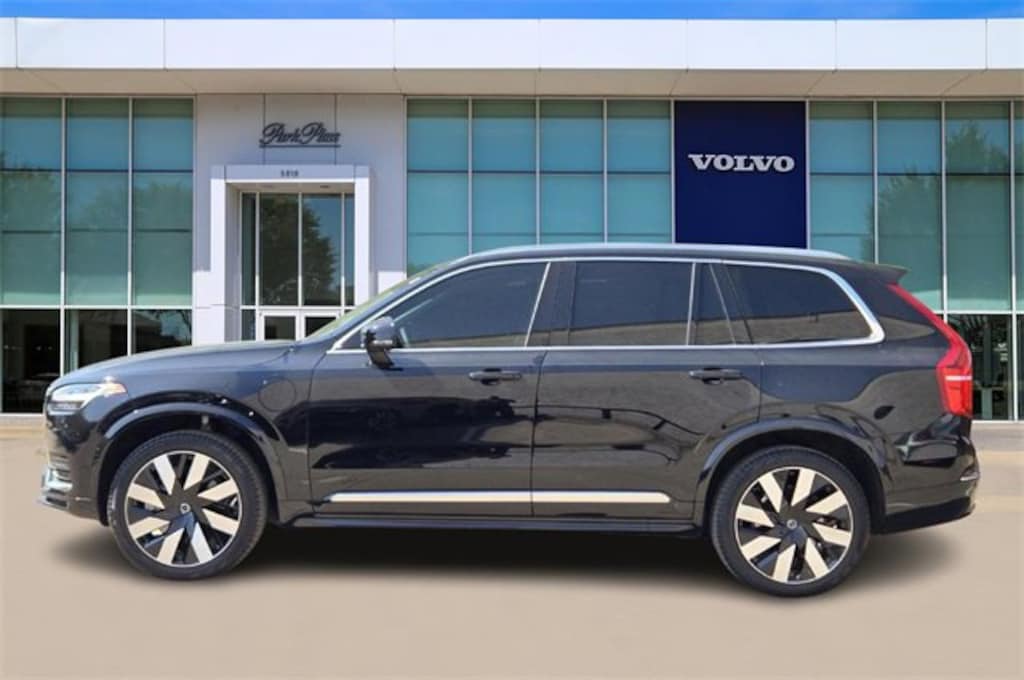 Certified 2025 Volvo XC90 plug-in hybrid T8 Plus 7-Seater SUV