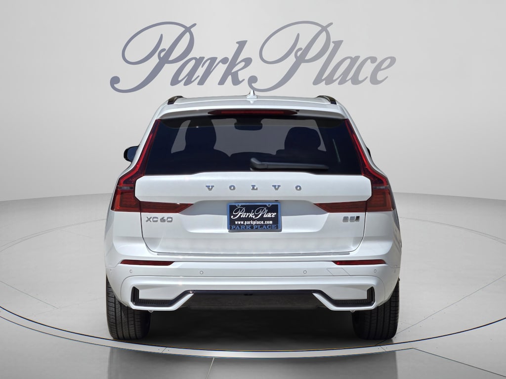 New 2026 Volvo XC60 B5 Ultra SUV
