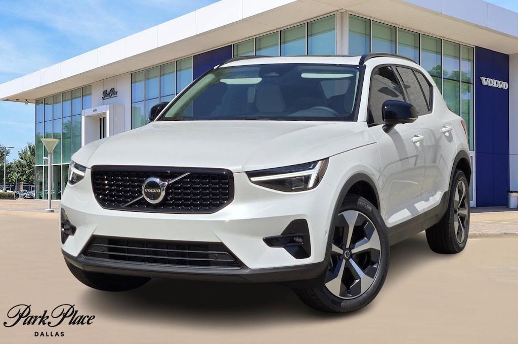 New 2026 Volvo XC40 B5 Plus SUV