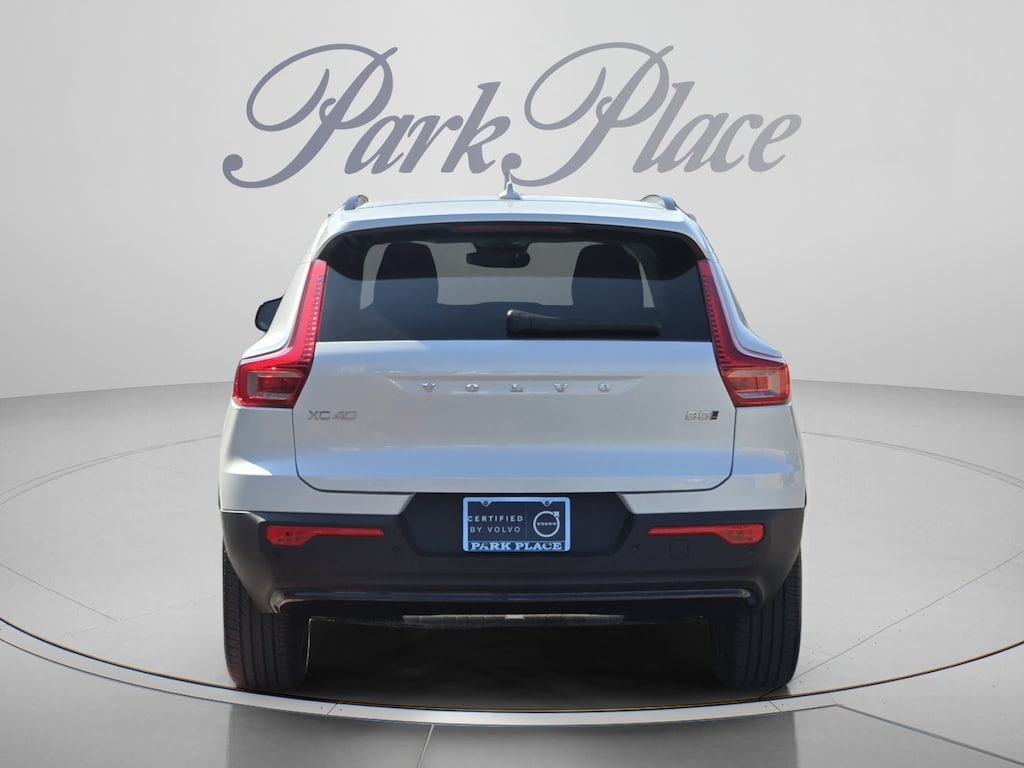 Used 2026 Volvo XC40 B5 Plus SUV