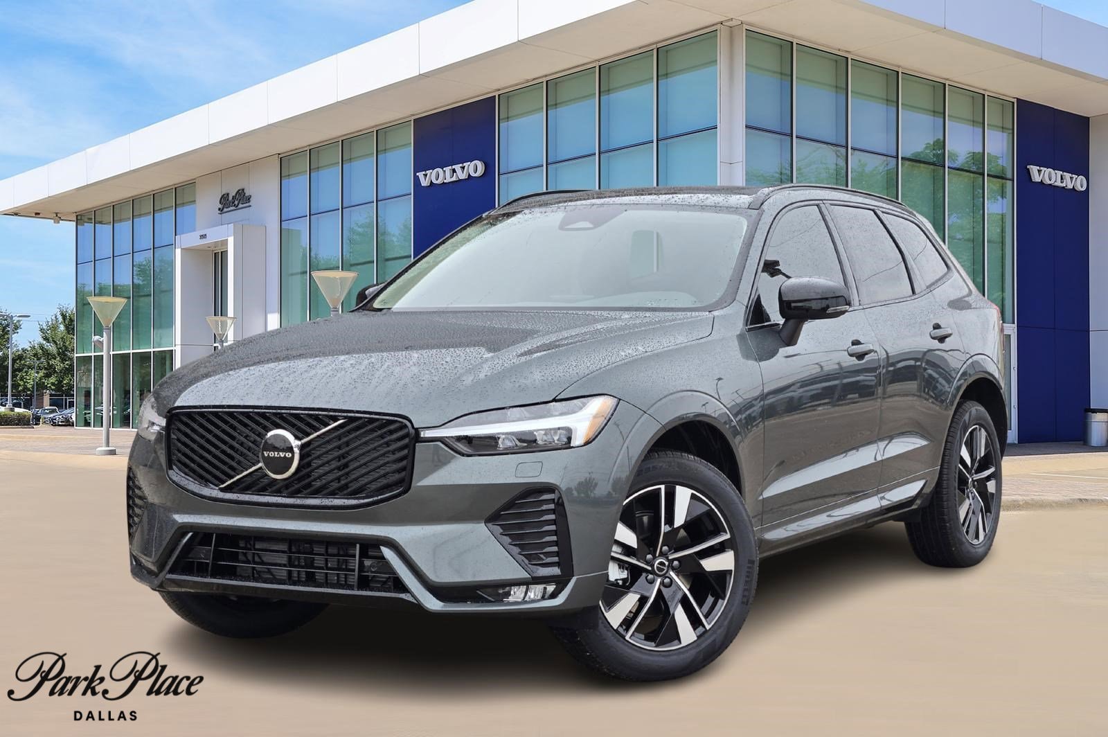 2026 Volvo XC60 Core's photo