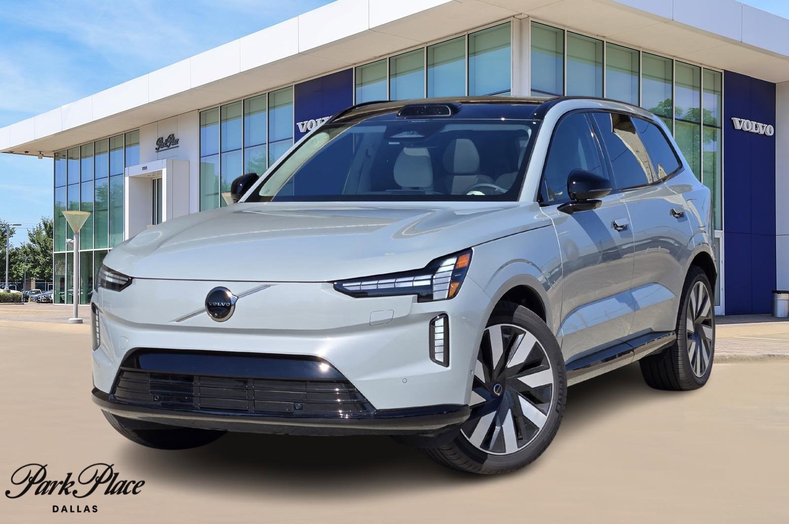 2025 Volvo EX90 Ultra's photo