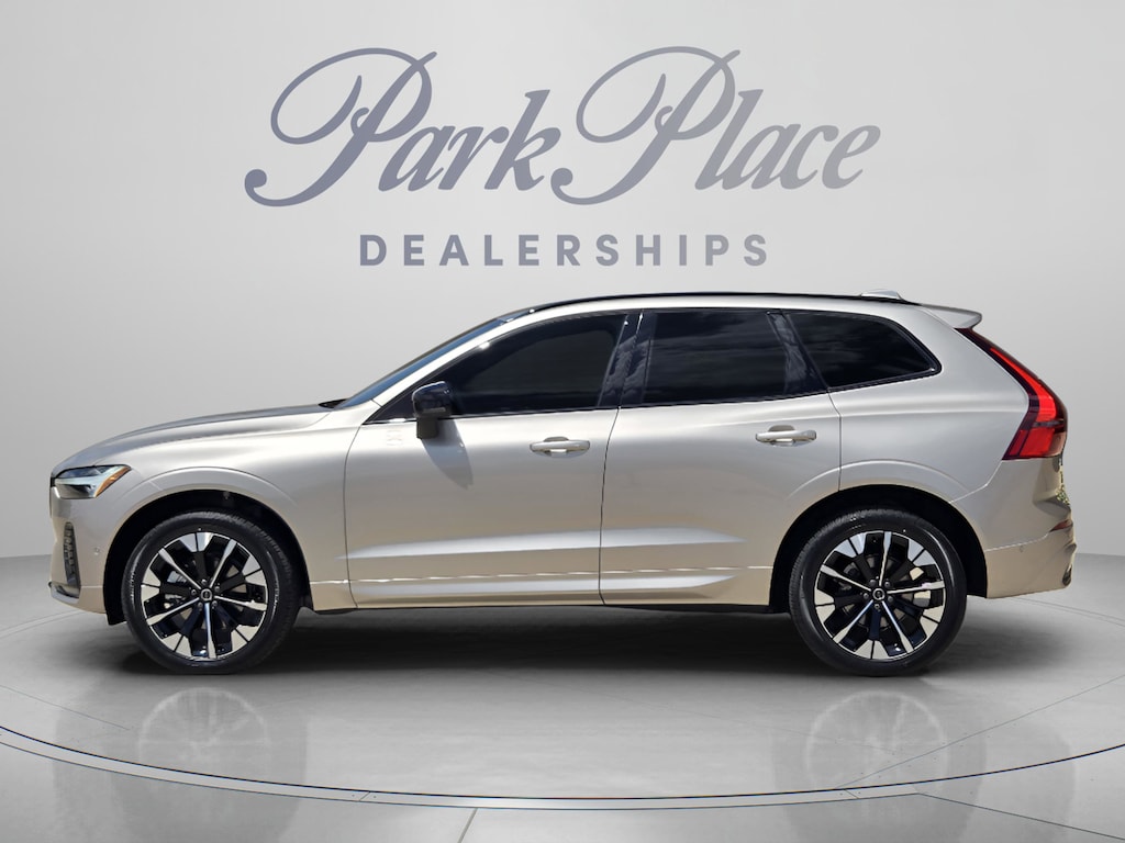 New 2026 Volvo XC60 B5 Plus SUV