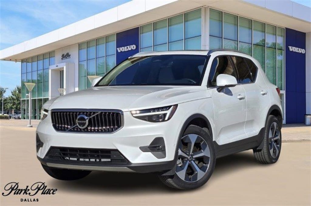 Certified 2025 Volvo XC40 B5 Plus Bright Theme SUV