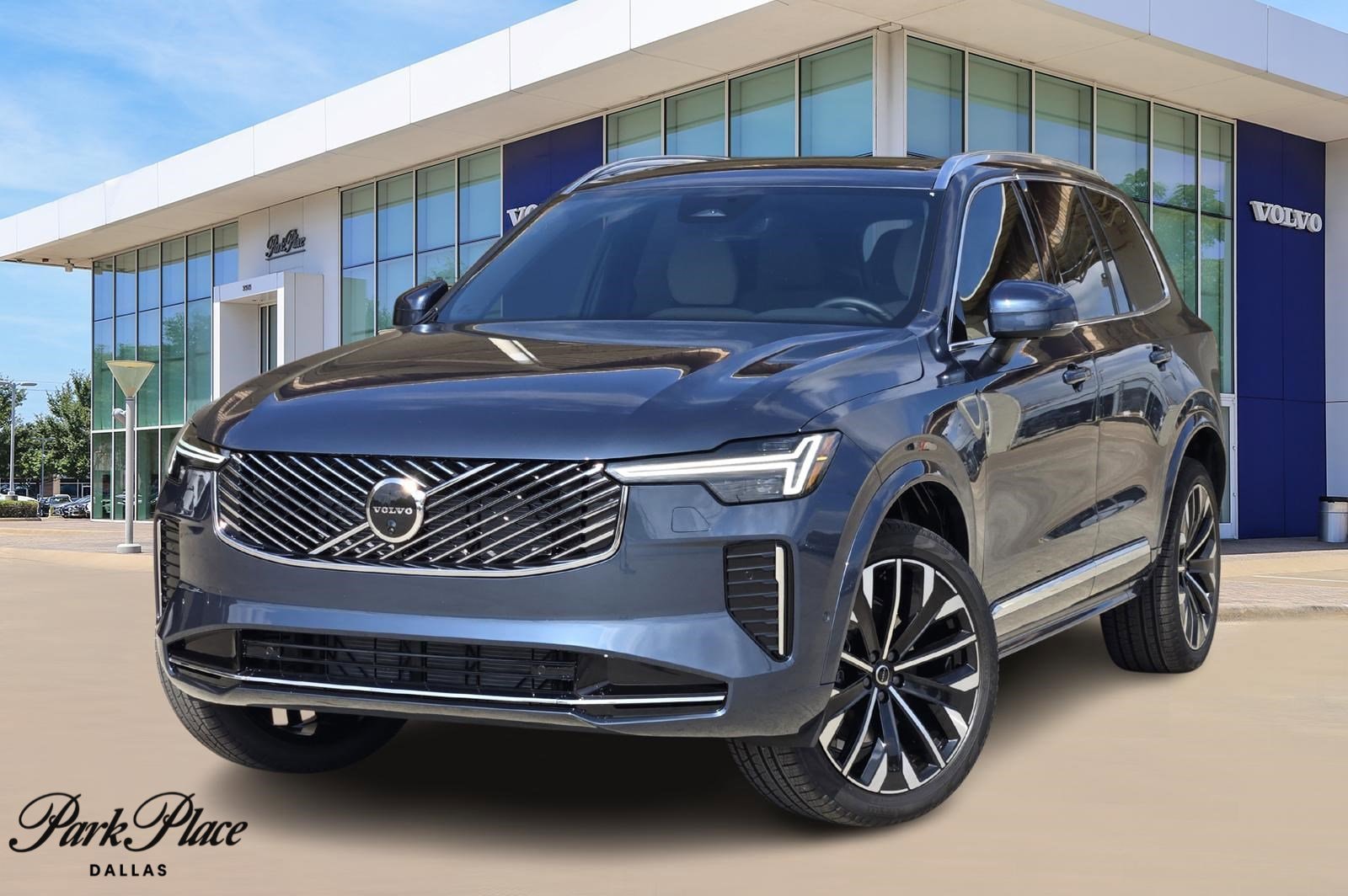 2026 Volvo XC90 Plus's photo