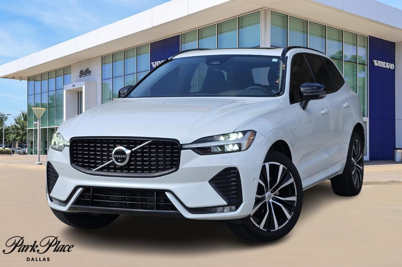 2023 Volvo XC60 Plus