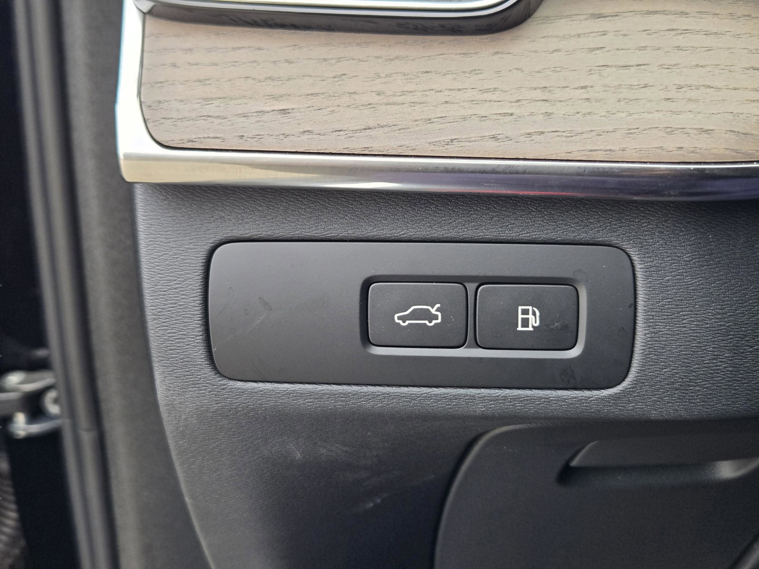 2025 Volvo XC90 Core - Photo 20