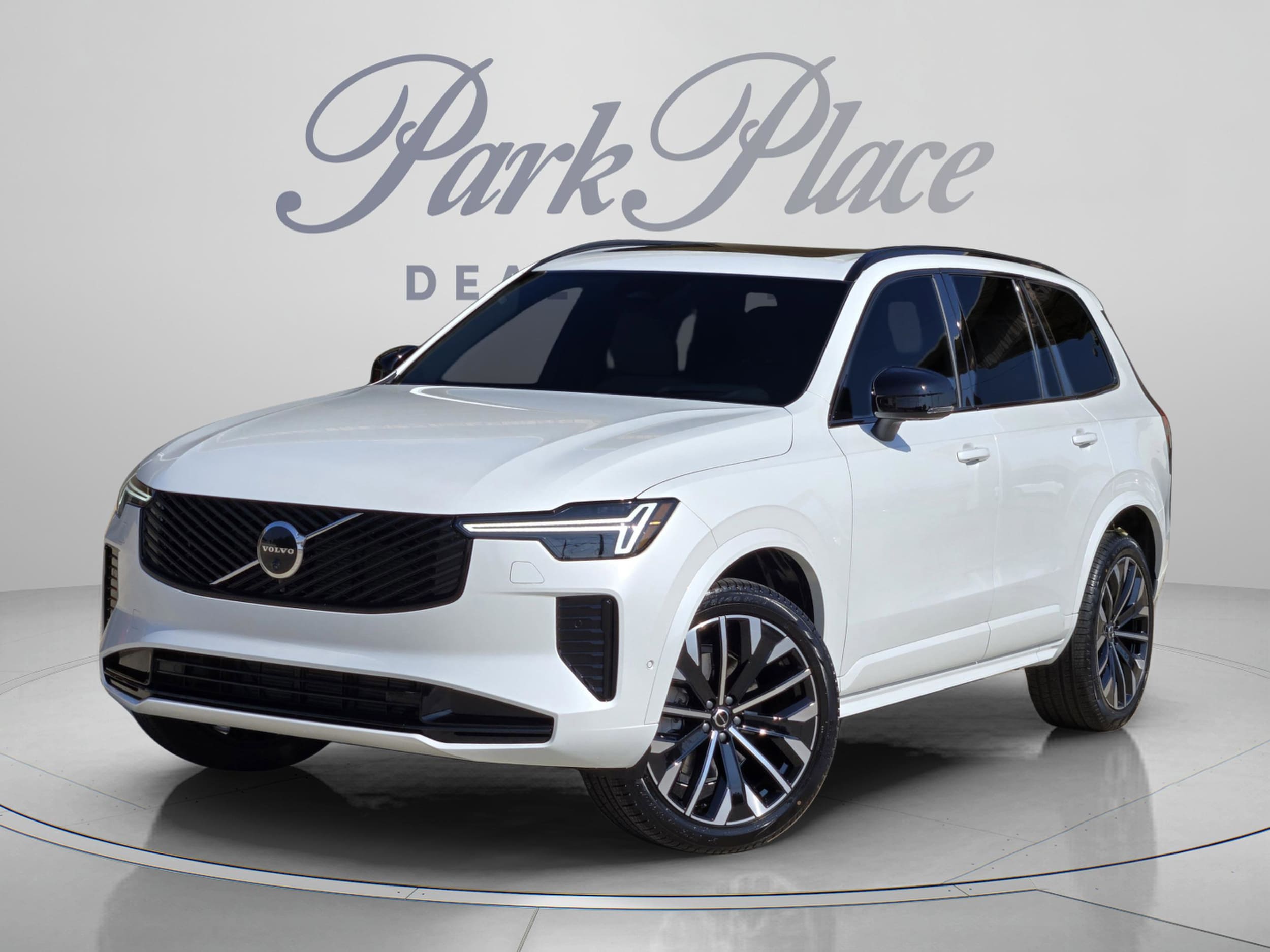 2026 Volvo XC90 B6 Ultra Dark 7-Seater 4WD's photo