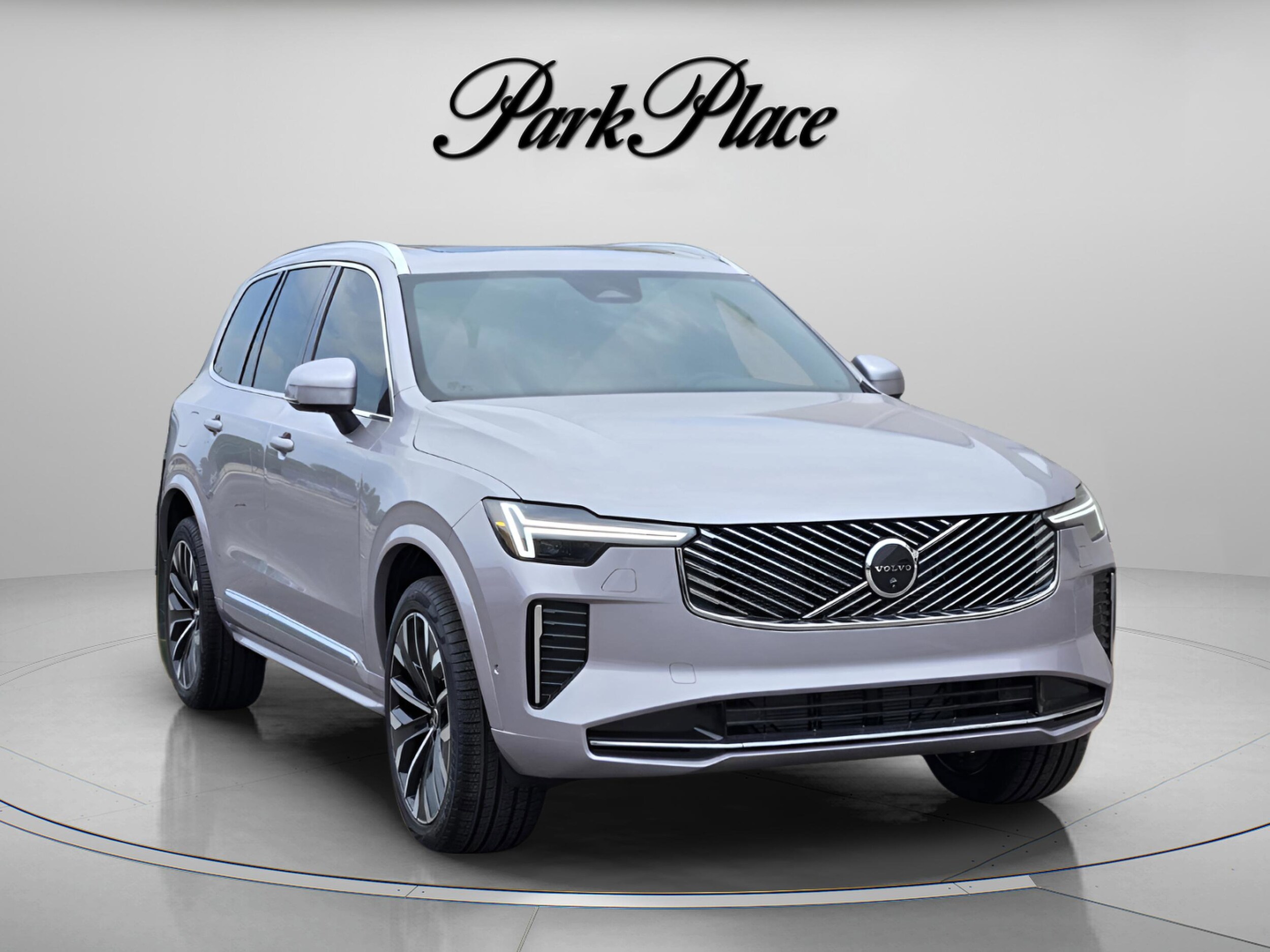 2026 Volvo XC90 Plus - Photo 8