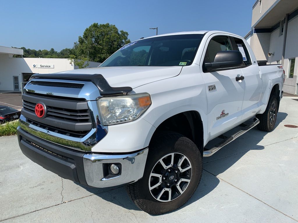 Used 2014 Toyota Tundra SR5 with VIN 5TFUW5F18EX338922 for sale in Roanoke, VA