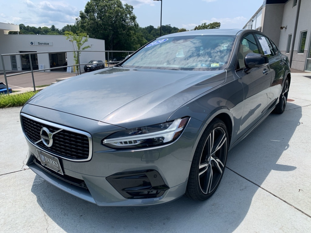 Used 2020 Volvo S90 R-Design with VIN LVYA22MT9LP154757 for sale in Roanoke, VA