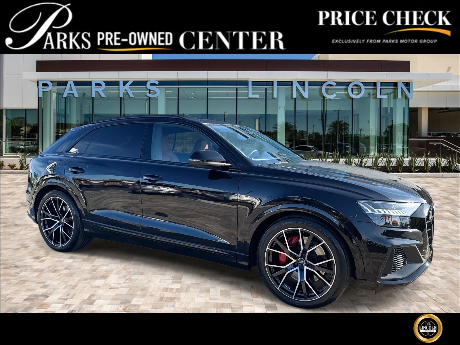 2021 Audi SQ8 Prestige's photo