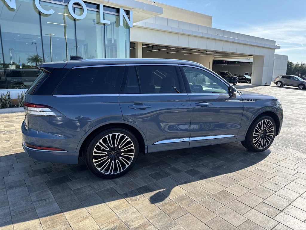 Certified 2025 Lincoln Aviator Black Label SUV