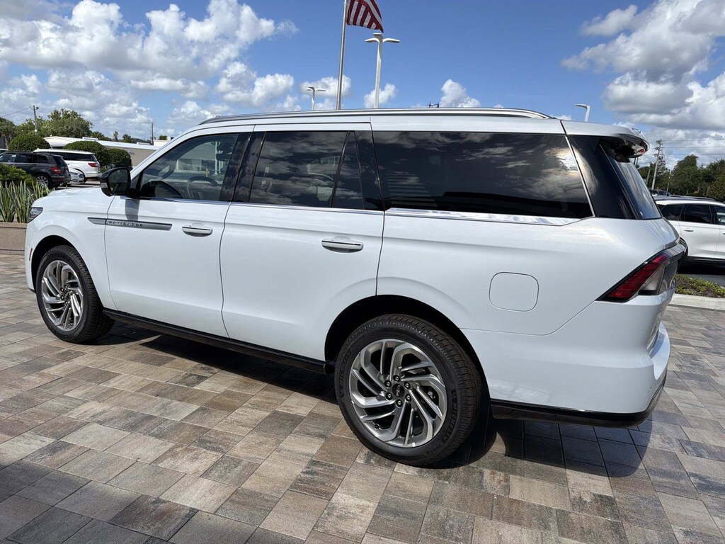 New 2026 Lincoln Navigator Reserve SUV