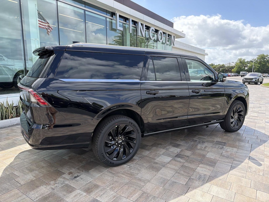 New 2026 Lincoln Navigator L Black Label SUV