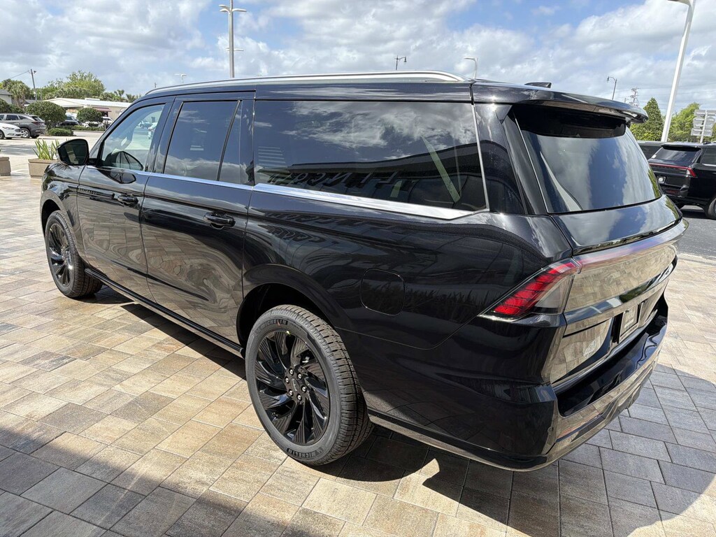 New 2026 Lincoln Navigator L Black Label SUV