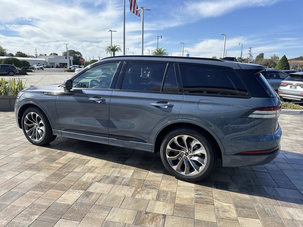 New 2026 Lincoln Aviator Premiere SUV