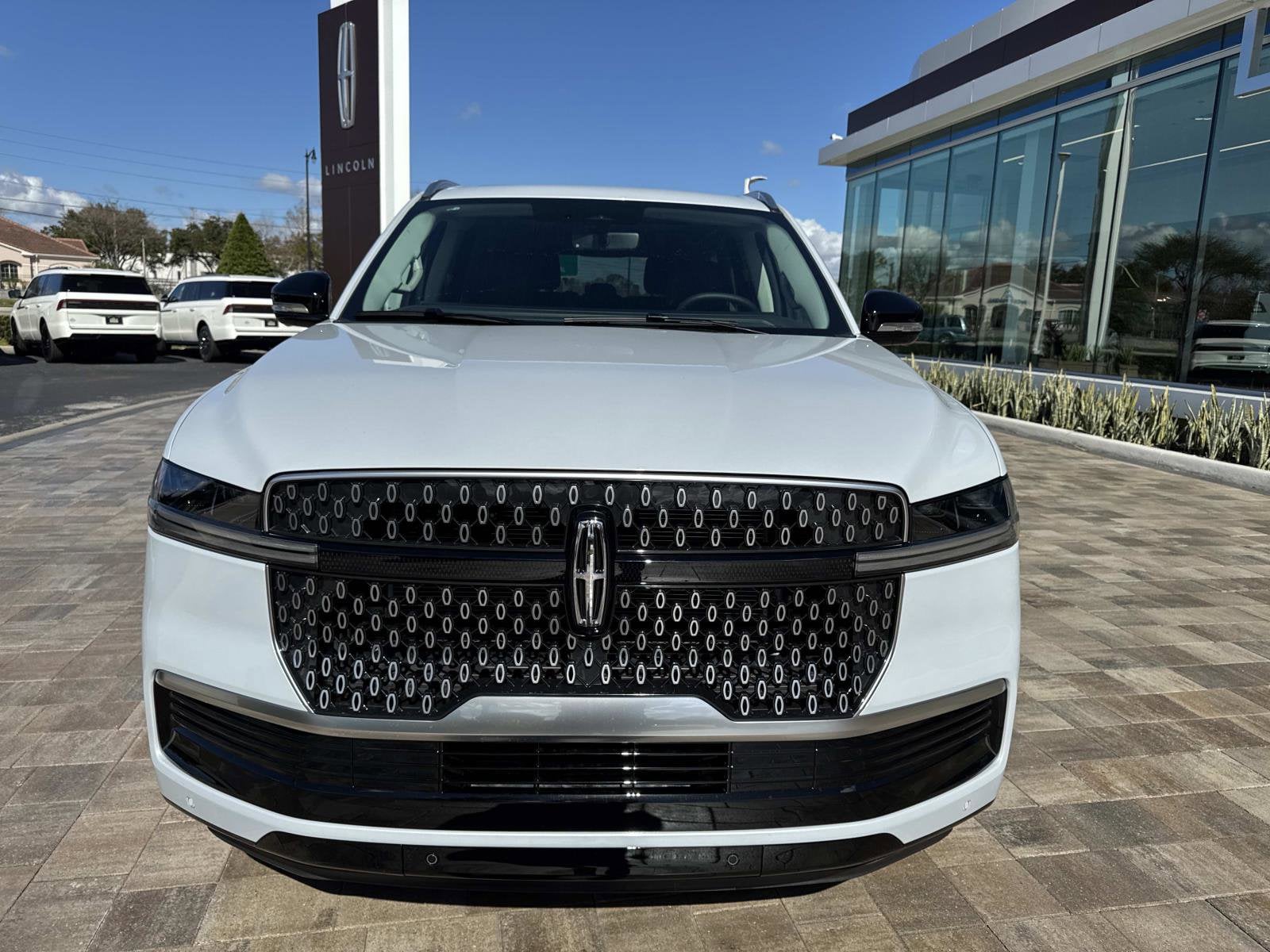 2026 Lincoln Navigator Reserve L - Photo 6