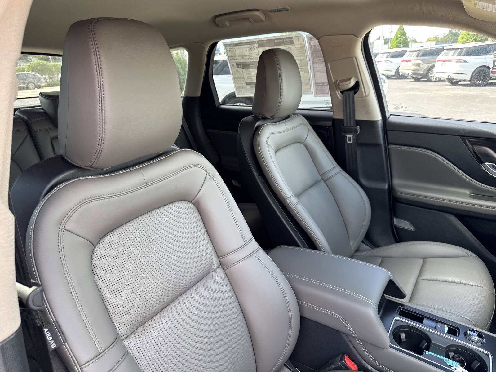 2026 Lincoln Corsair Premiere - Photo 19
