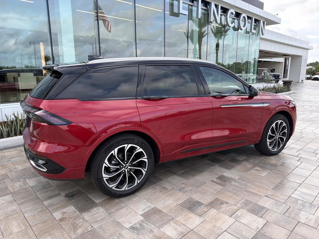 Certified 2025 Lincoln Nautilus Reserve SUV