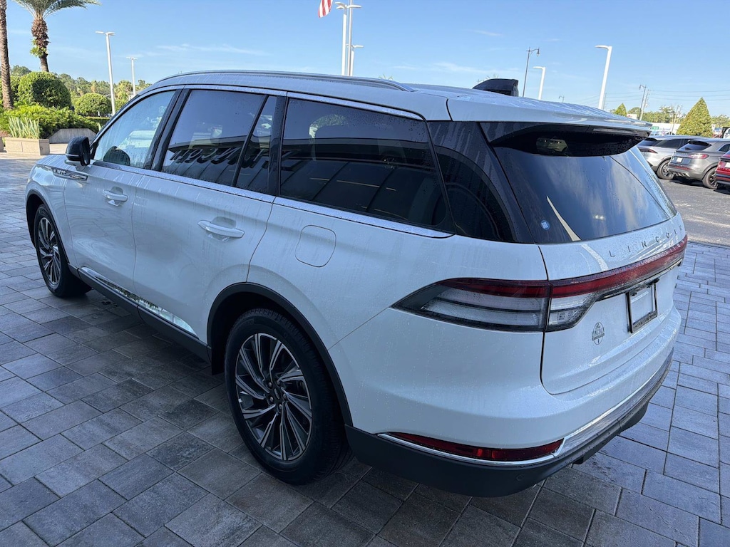 New 2026 Lincoln Aviator Premiere SUV