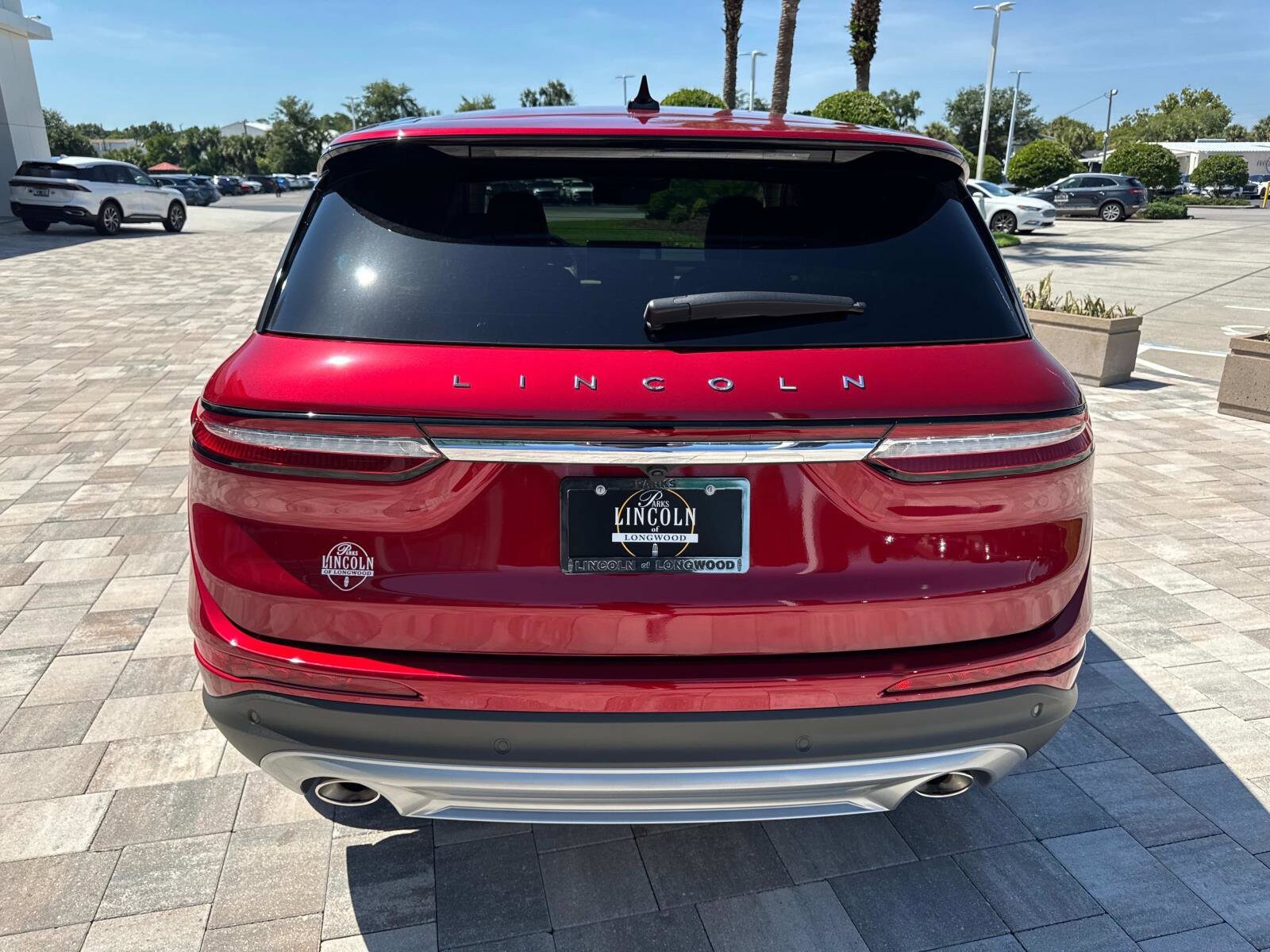 2025 Lincoln Corsair Premiere photo 3