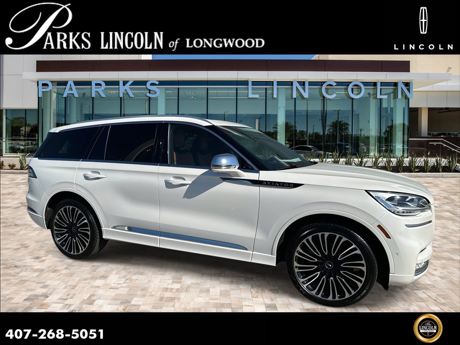 2022 Lincoln Aviator Black Label's photo
