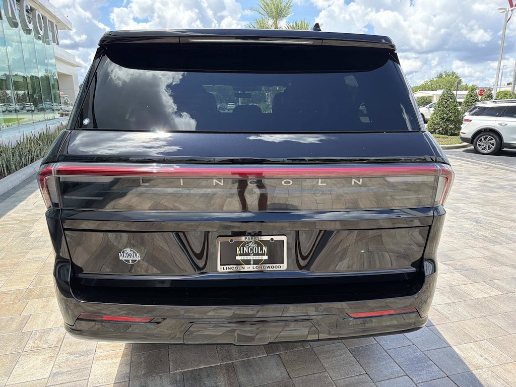 New 2026 Lincoln Navigator L Reserve SUV