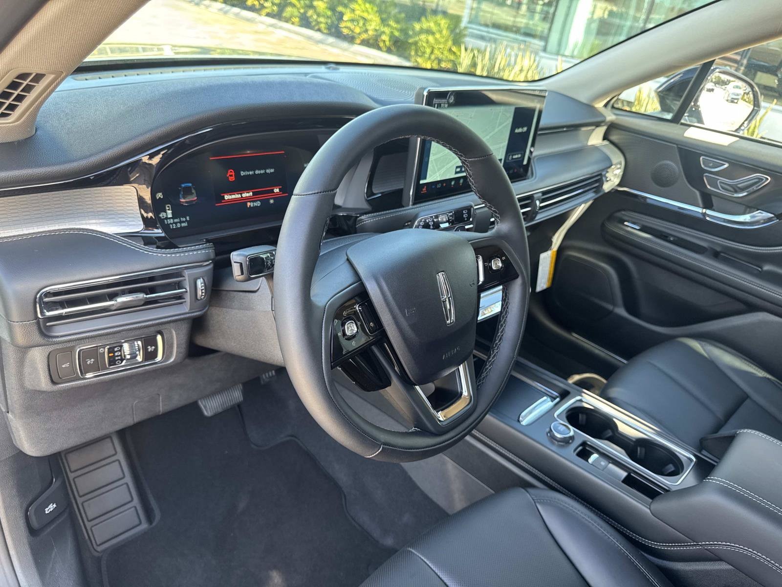 2026 Lincoln Corsair Premiere - Photo 14