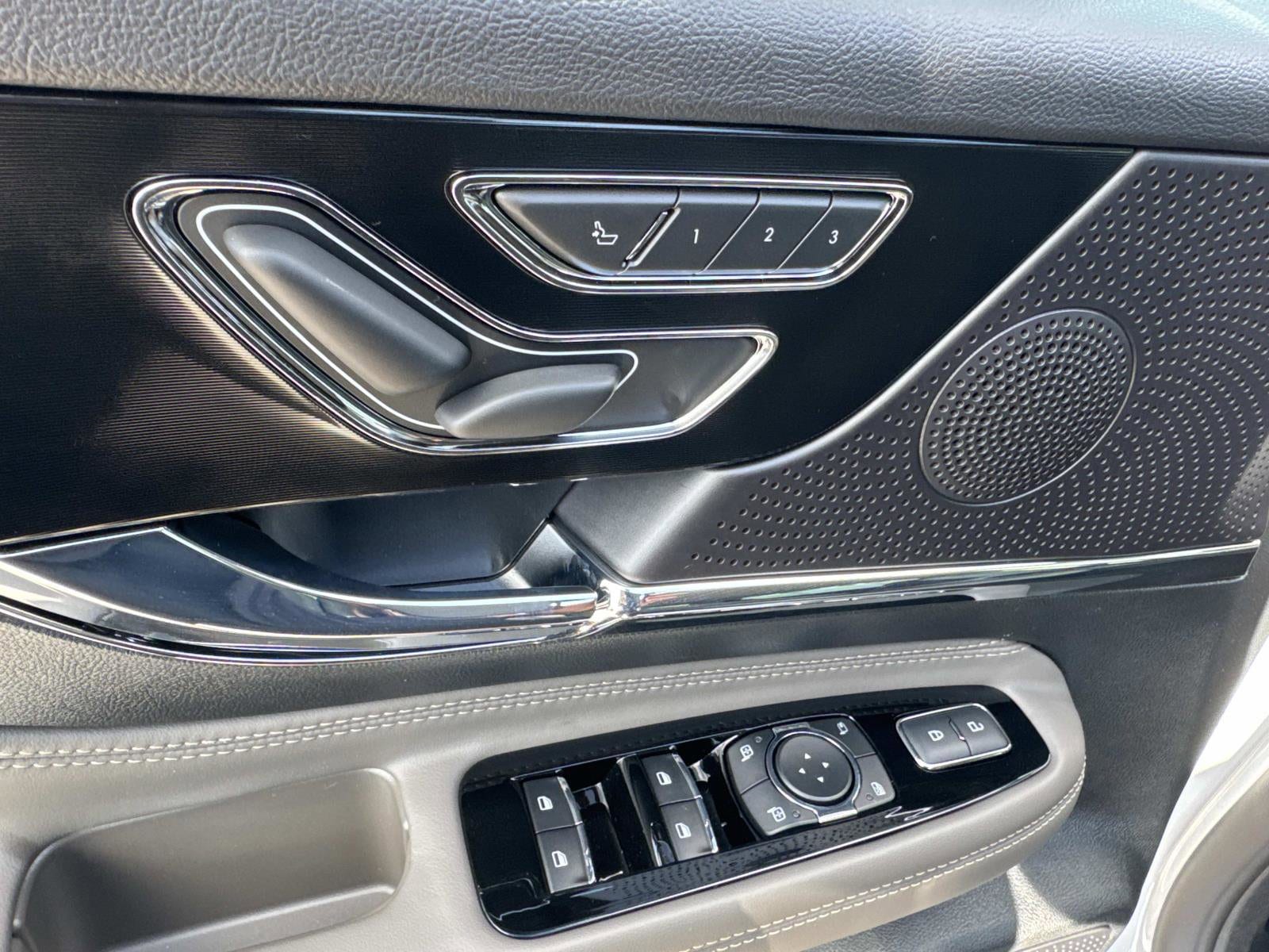 2026 Lincoln Corsair Premiere - Photo 11