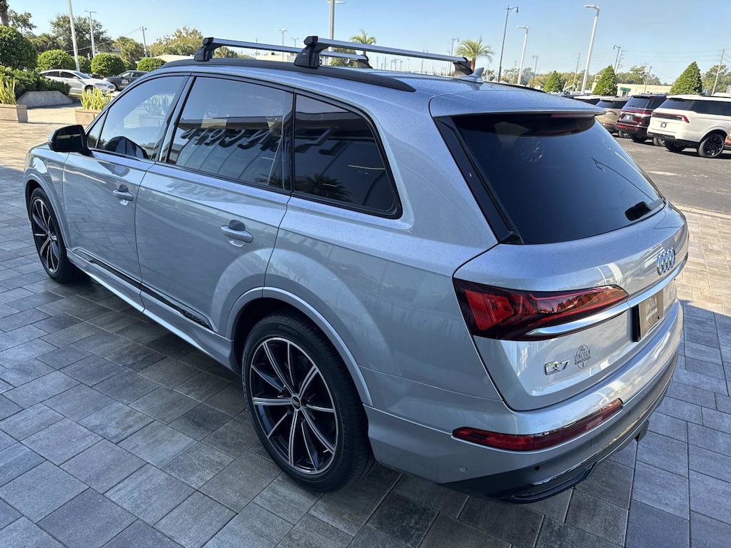 Used 2021 Audi Q7 Prestige SUV