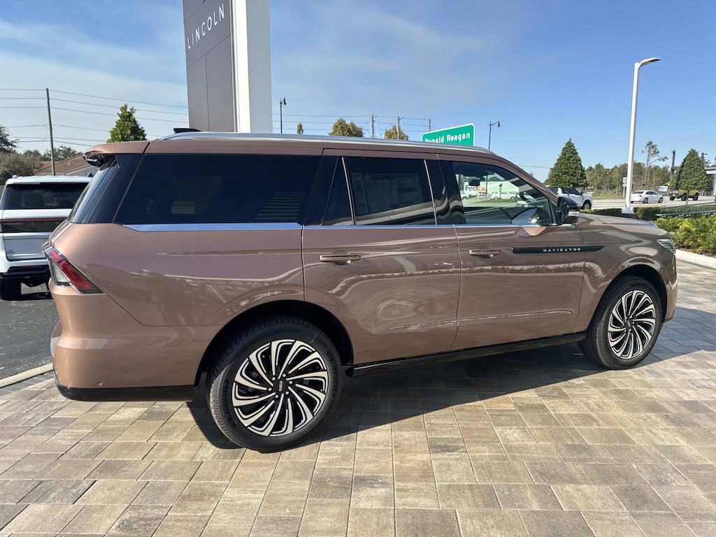 New 2025 Lincoln Navigator Black Label SUV