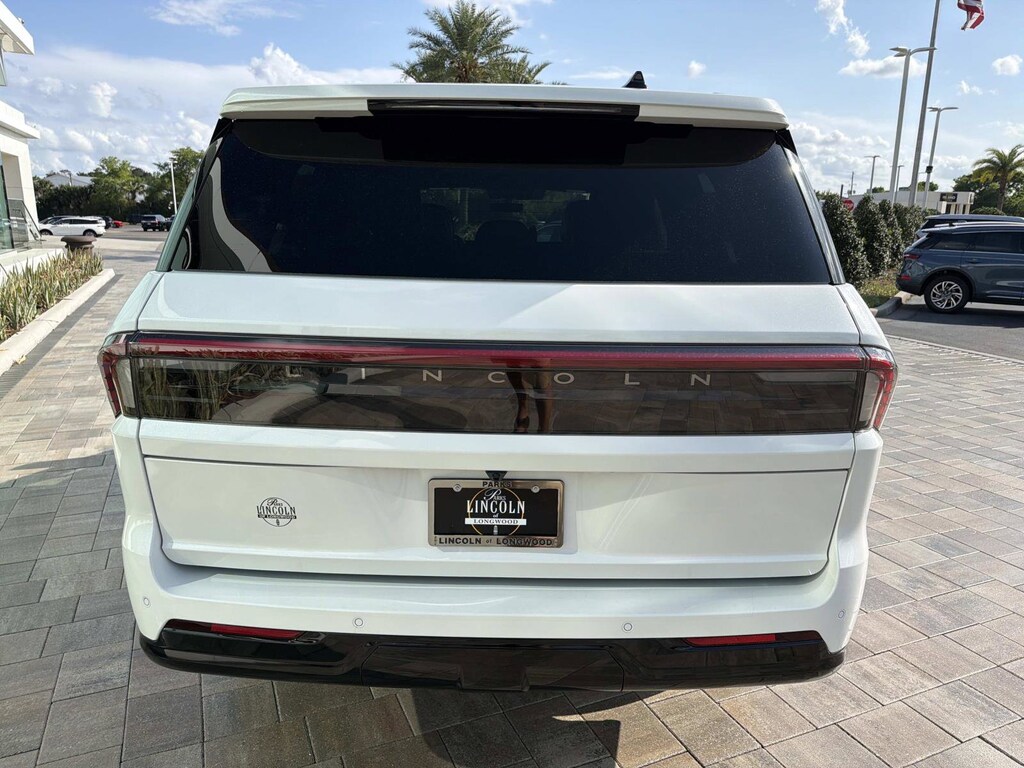 New 2026 Lincoln Navigator L Reserve SUV