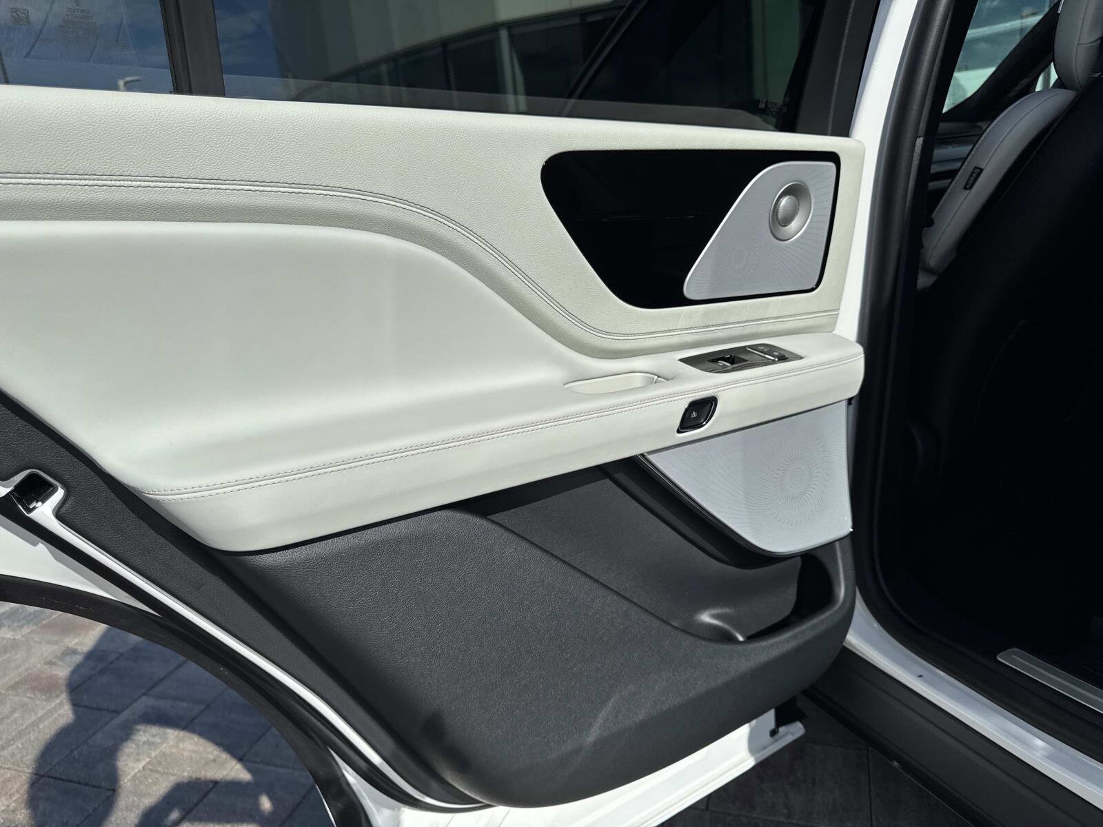 2026 Lincoln Aviator Black Label - Photo 15