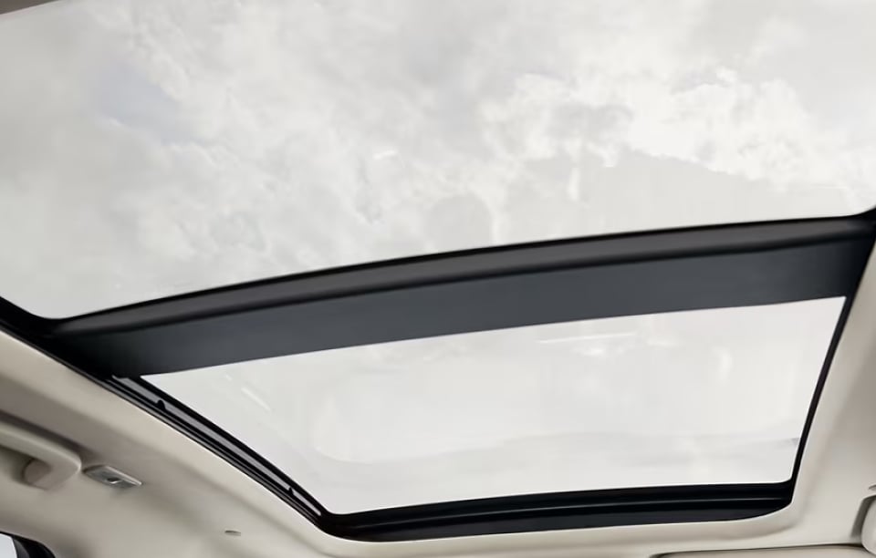 PANORAMIC VISTA ROOF<sup>®</sup>