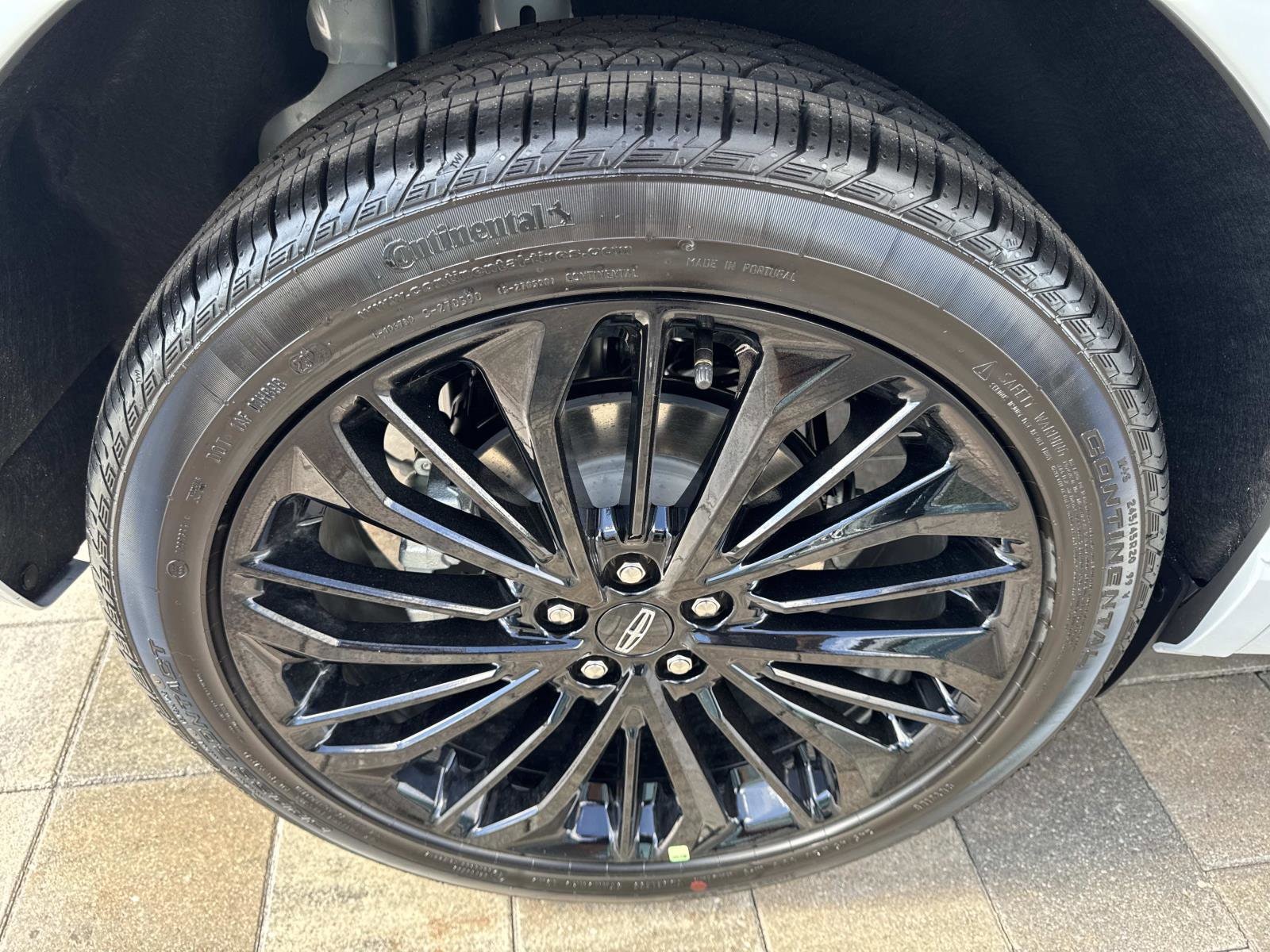 2026 Lincoln Corsair Premiere - Photo 32