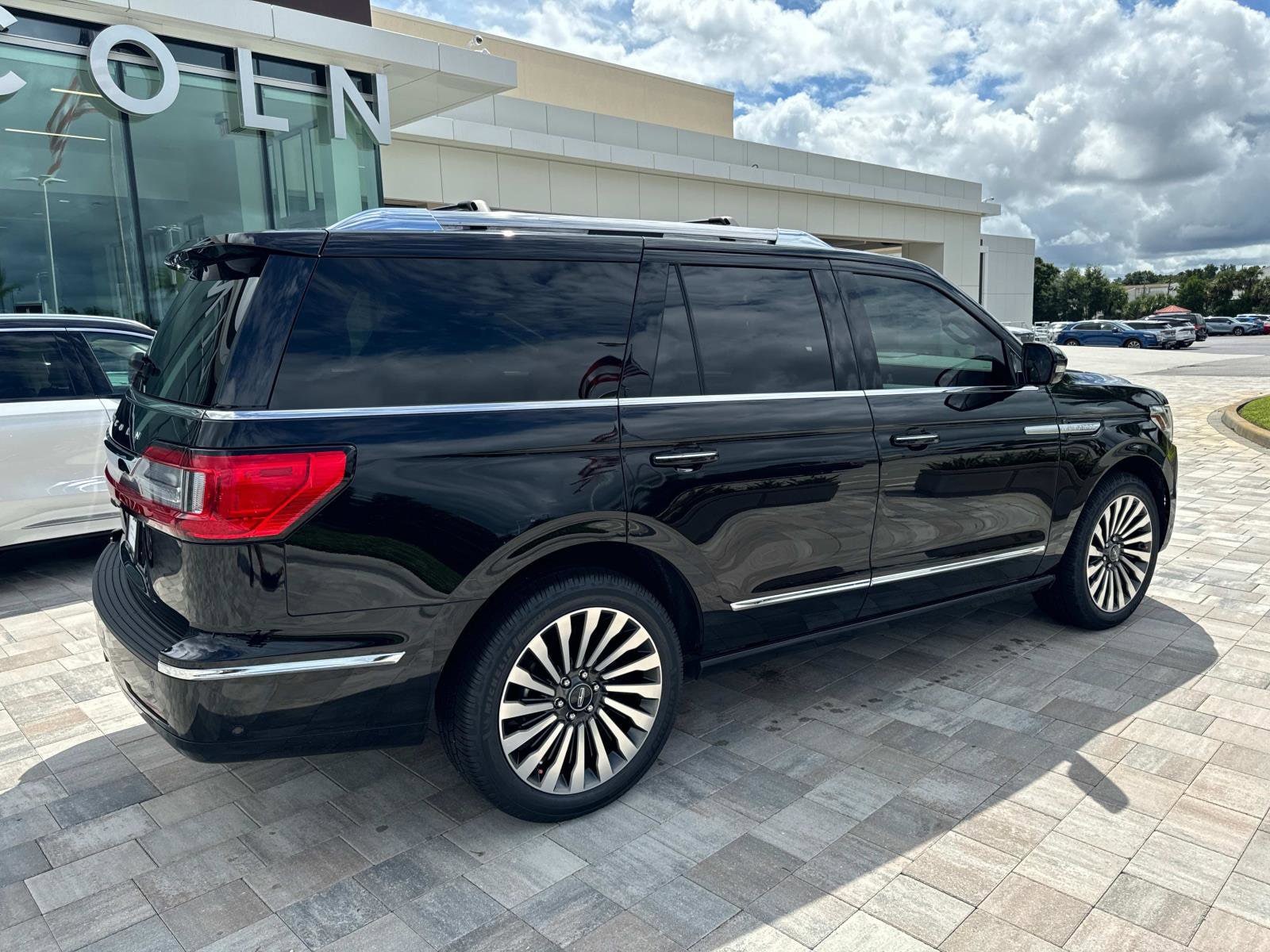 Used 2020 Lincoln Navigator Reserve with VIN 5LMJJ2KTXLEL21564 for sale in Longwood, FL