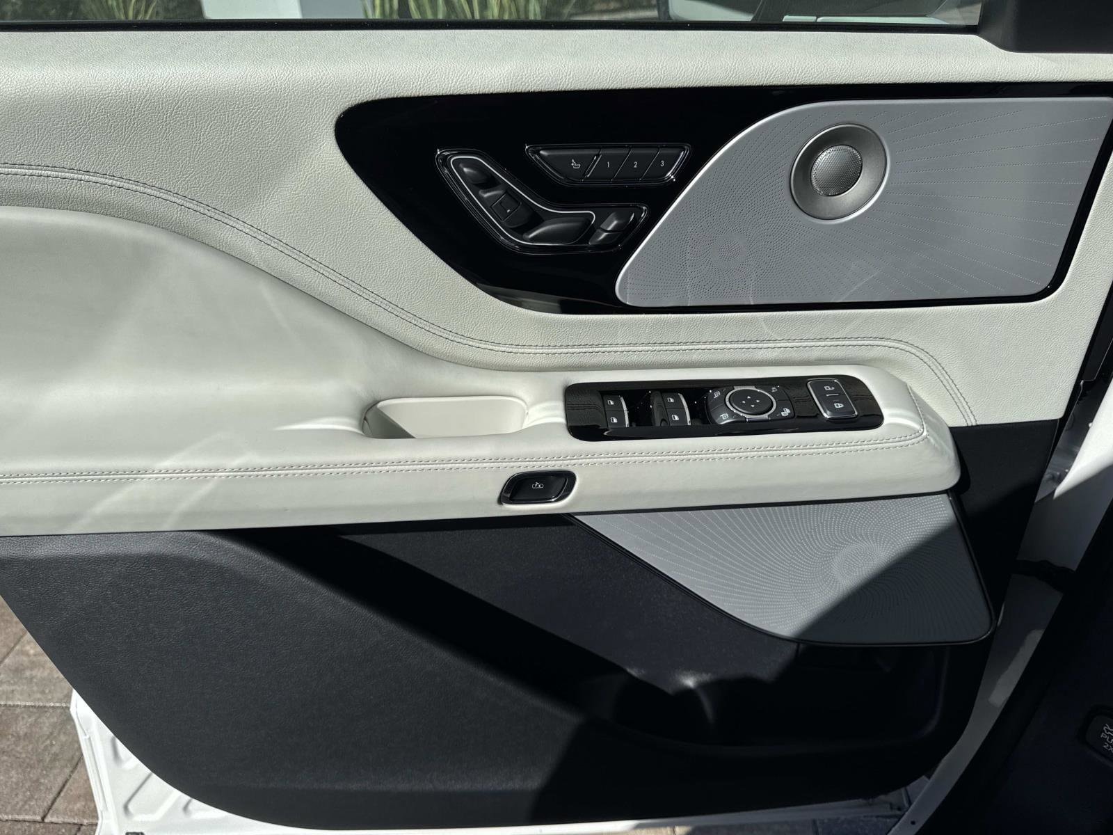 2026 Lincoln Aviator Black Label - Photo 9