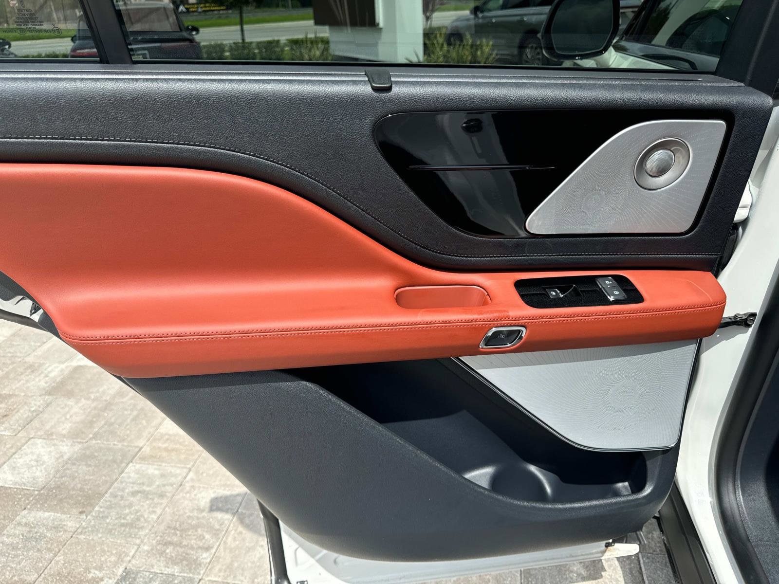 2025 Lincoln Aviator Reserve - Photo 15