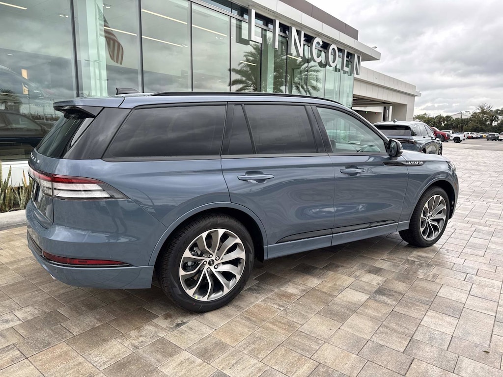 New 2026 Lincoln Aviator Premiere SUV
