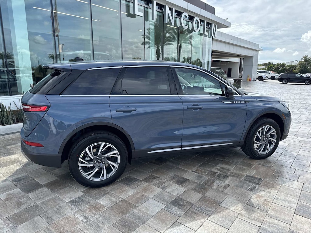 New 2025 Lincoln Corsair Premiere CROSSOVERS