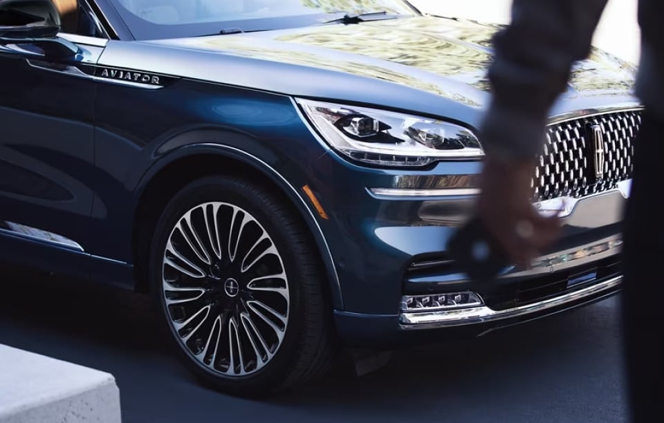 LINCOLN AVIATOR