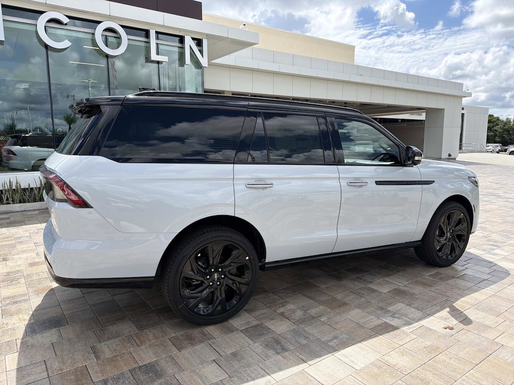 New 2026 Lincoln Navigator Black Label SUV