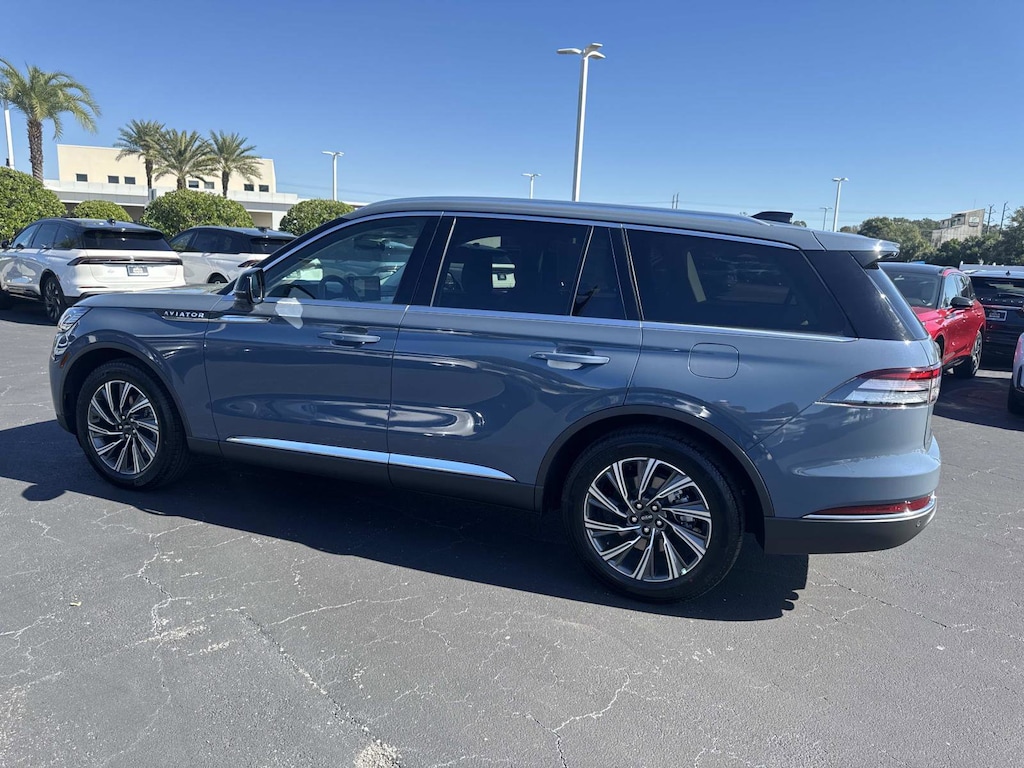 New 2026 Lincoln Aviator Premiere SUV
