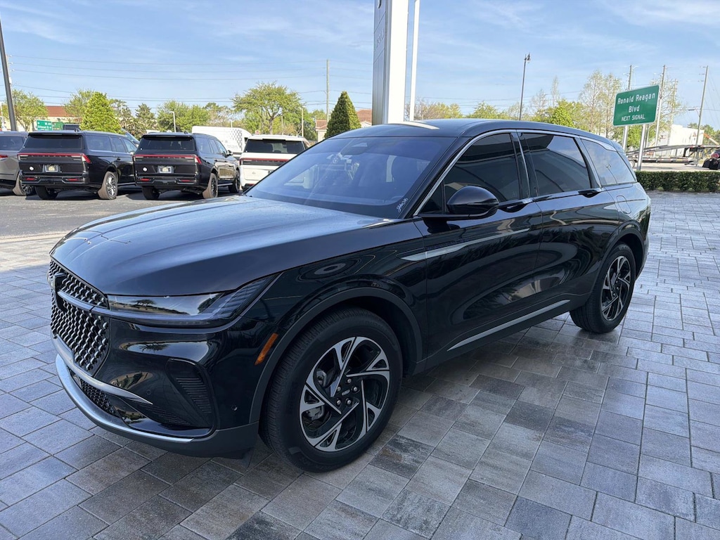 Certified 2024 Lincoln Nautilus Premiere SUV