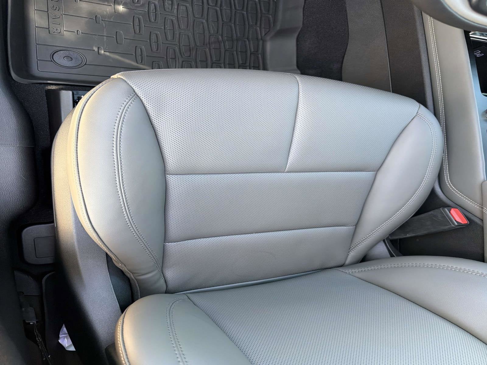 2026 Lincoln Corsair Premiere - Photo 11