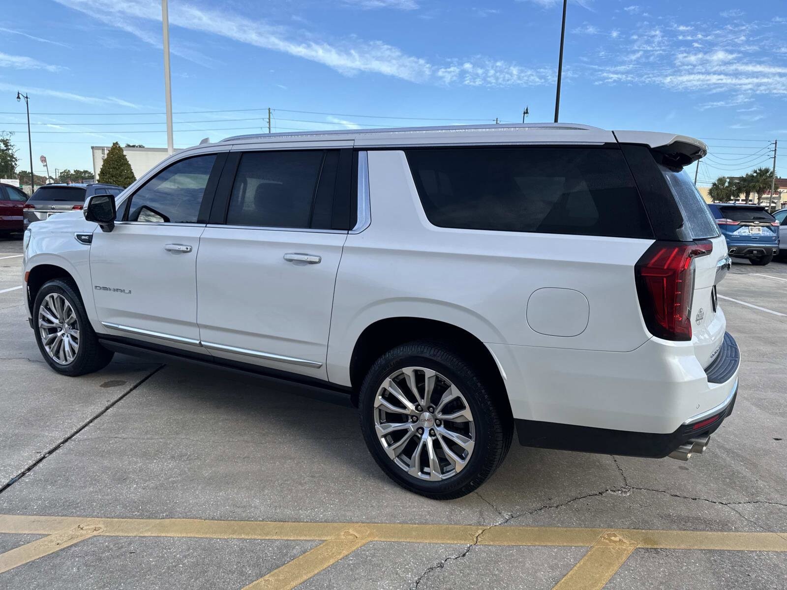 2022 Gmc Yukon XL Denali photo 3