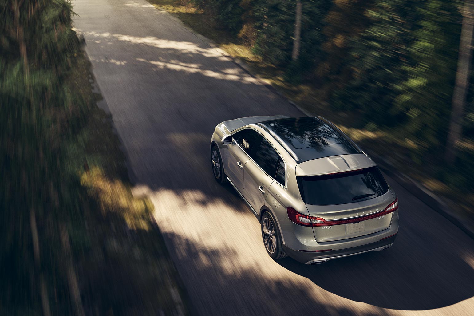 2016 lincoln MKX comfortable cruise or an engaging drive adaptive steering natural