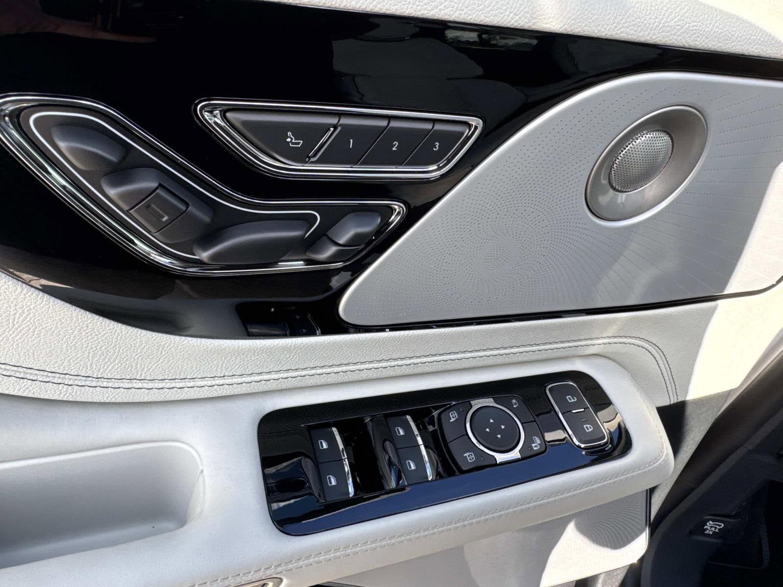 2026 Lincoln Aviator Black Label - Photo 11